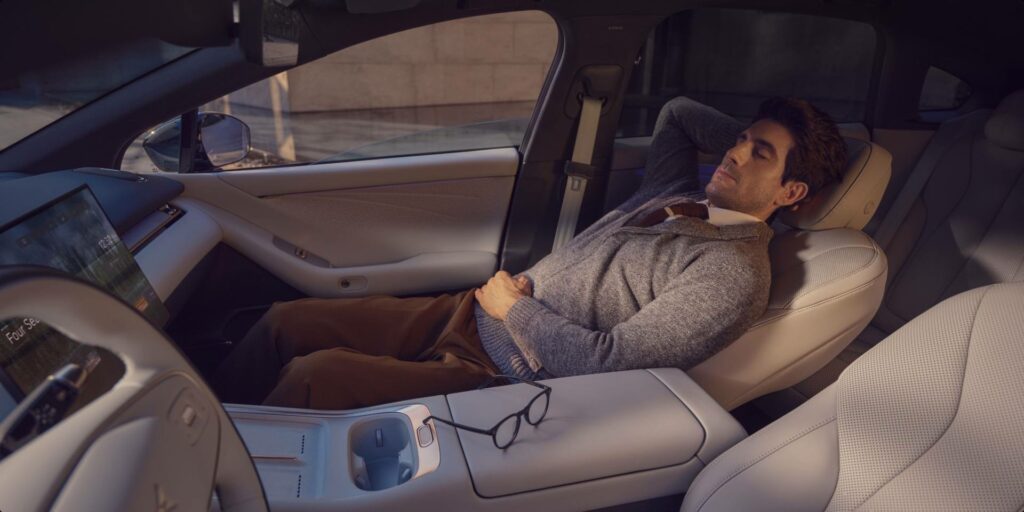 p7 spacieuse interieur